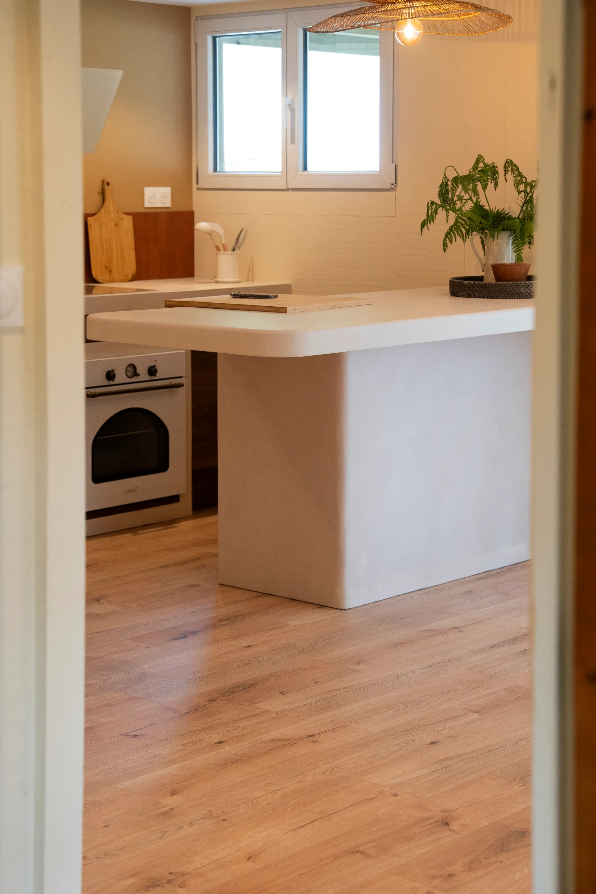 Cuisine en beton cire — plan de travail et credence — DOD& Pau